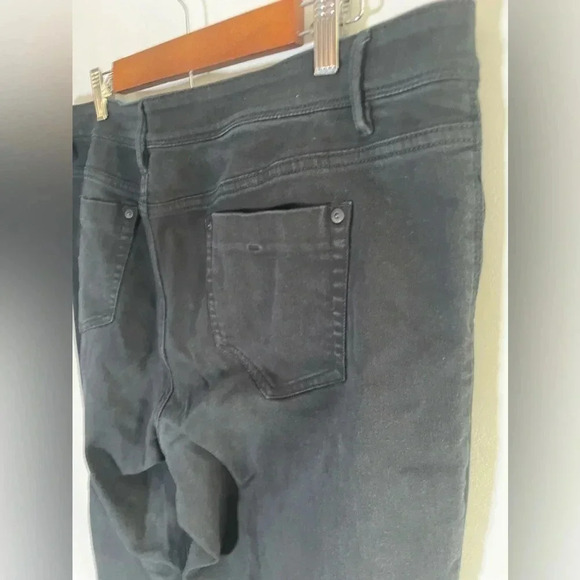 J. Jill Authentic Fit Slim Leg Jean Cropped Black Denim EUC Plus Size 18 0058 - Picture 4 of 10